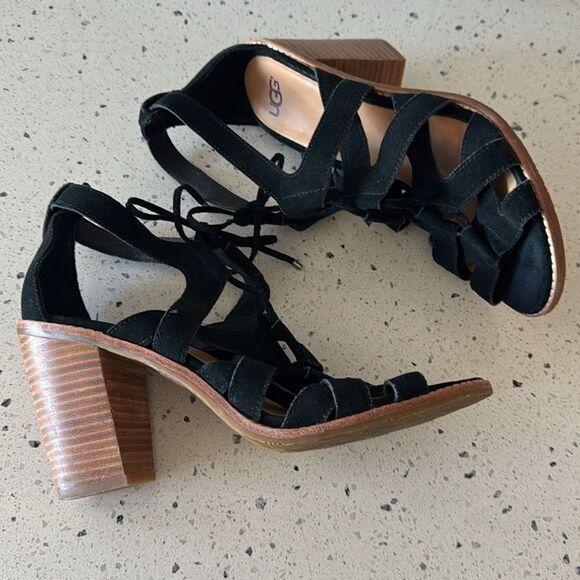 UGG Harris Black Suede Strappy Stacked Block Heeled Sandals Women’s Size 11 EUC - Picture 3 of 16